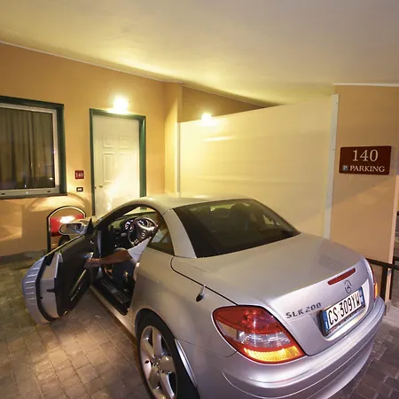 Hotel Western Anthurium