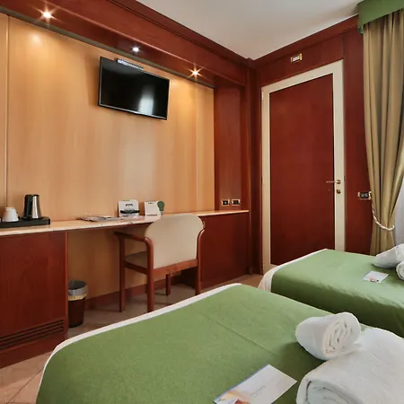 Western Anthurium 4*