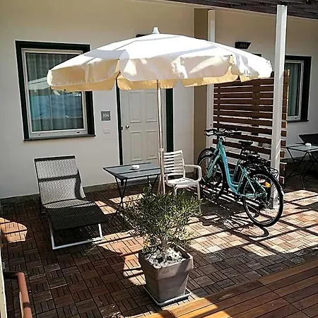 Western Anthurium Hotel