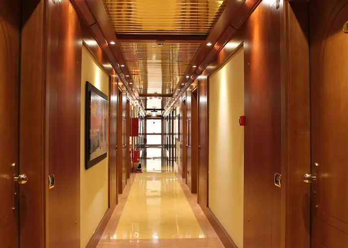 Western Anthurium Hotel 4*