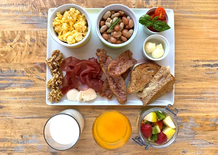 Hotel Western Anthurium